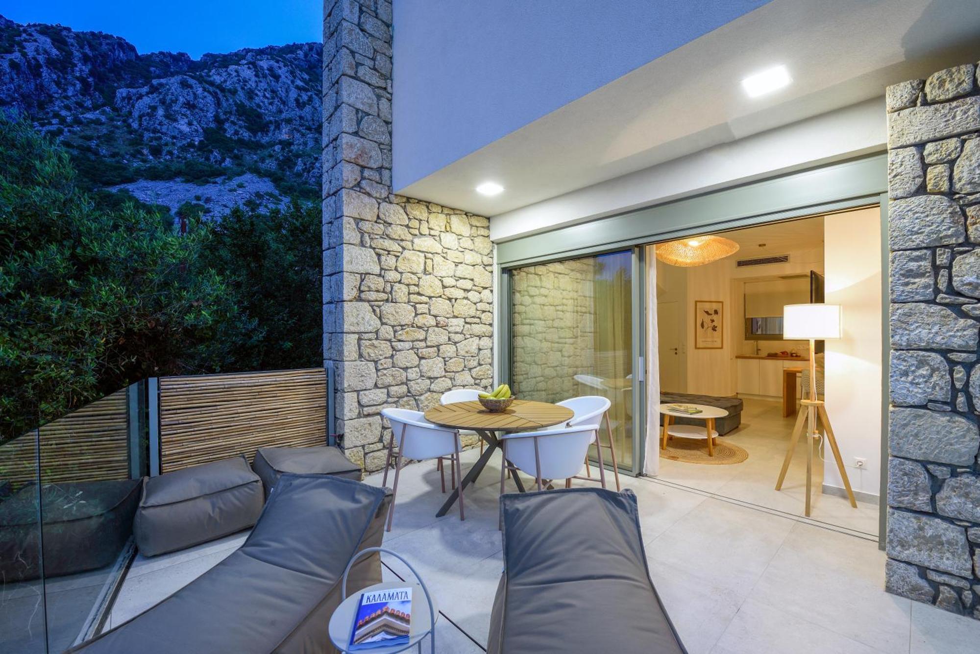 Lithos Retreat 1 Villa Kalamata Exterior foto